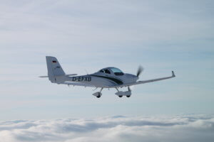 Aquila A210, PPL, ATPL, Flight Training, Einführungsflug